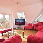 Victoria Altstadt Boardinghouse